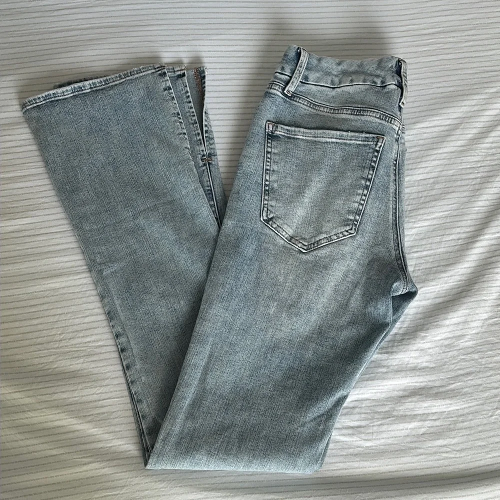 Express Women’s Faded Blue Denim Skyscraper Jeans - Picture 1 of 3
